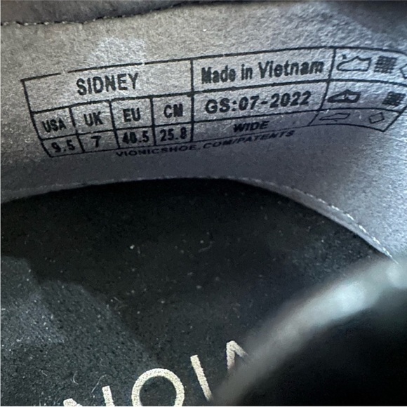 NWOT Vionic Sidney Knit Slip On Shoes Black Orthotic Arch Support Sneakers 9.5 - Picture 3 of 6